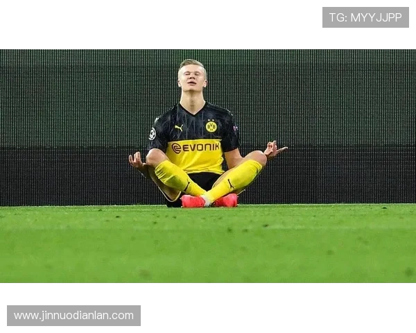 哈兰德：从挪威小镇到世界顶级射手的传奇之路