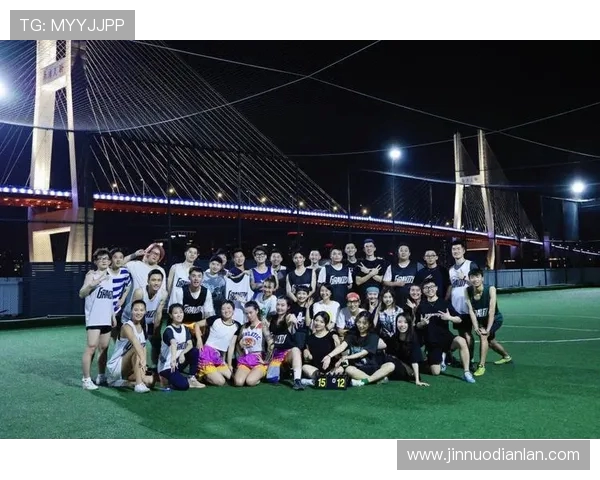 武汉飞盘队荣登全国飞盘技术排行榜第十位展现出色实力与团队协作能力 武汉飞盘队荣登全国飞盘技术排行榜第十位展现出色实力与团队协作能力