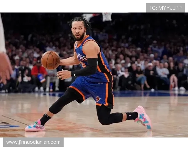 杰伦布伦森如何以顽强意志带领尼克斯重塑辉煌再度冲击总冠军